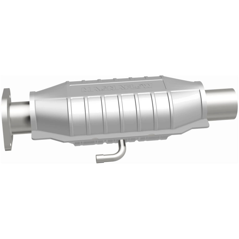 MagnaFlow Direct Fit Catalytic Converter 86-89 Nissan D21 - 23617