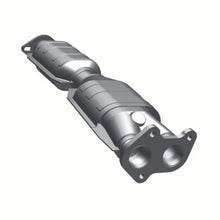 Load image into Gallery viewer, MagnaFlow Direct Fit Catalytic Converter 86-87 Ford Ranger/Bronco II 2.9L (California) - 333386