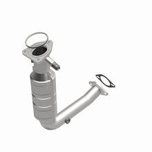 Load image into Gallery viewer, MagnaFlow Direct Fit Catalytic Converter 00-04 Ford Focus 4.2L M/T - 25201