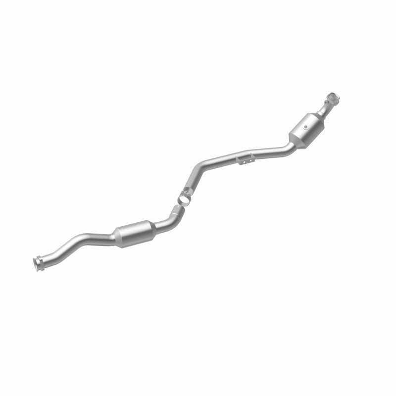 MagnaFlow Direct Fit Catalytic Converter OEM 2007 Mercedes-Benz E350 Underbody - 67.5in Length - 5411665