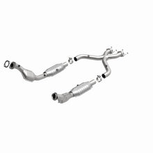 Load image into Gallery viewer, MagnaFlow Direct Fit Catalytic Converter Mustang 04 4.6L CA - 454018