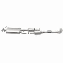 Load image into Gallery viewer, MagnaFlow 18-19 Chevrolet Traverse V6 OEM Underbody Rear Direct Fit Converter - 280133
