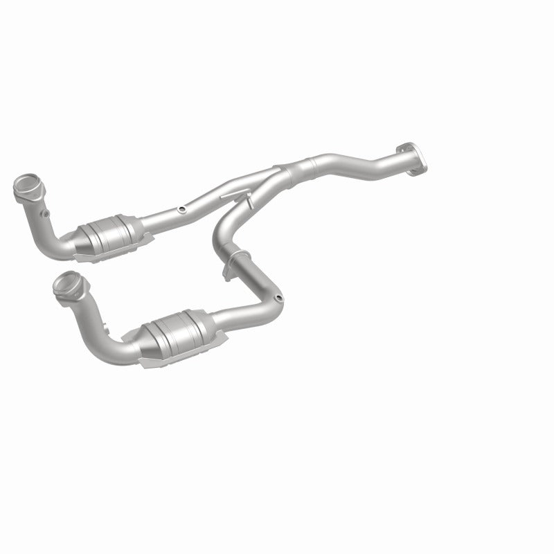 MagnaFlow Direct Fit Catalytic Converter 07 Jeep Liberty 3.7L OEM - 49186