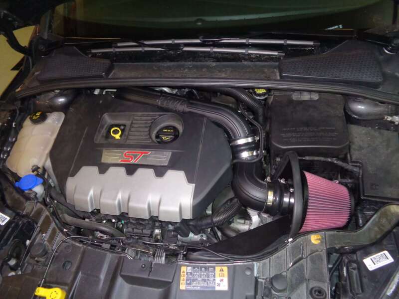 Flowmaster 15-18 Focus ST 2.0T Performance Cold Air Intake Kit - 615174