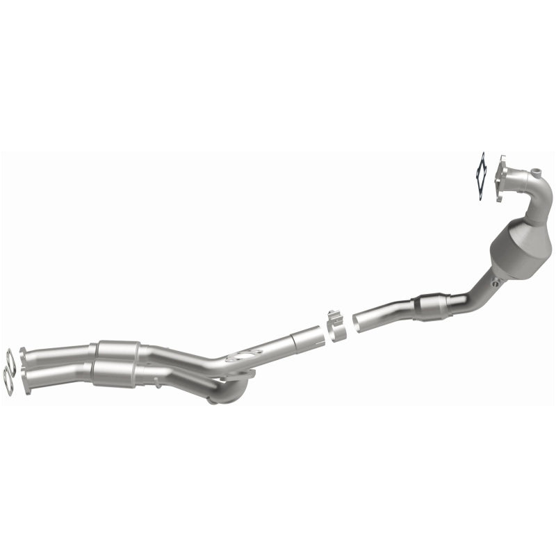 MagnaFlow Direct Fit Catalytic Converter 12-15 Cadillac SRX V6-3.6L (FWD Only) - 52647