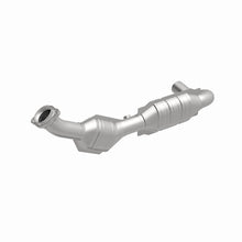 Load image into Gallery viewer, MagnaFlow Direct Fit Catalytic Converter 03-04 Exped 4.6L Driver Side - 24440