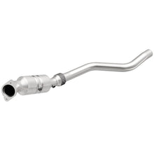 Load image into Gallery viewer, MagnaFlow DF Cat Conv 05-09 Chrysler 300/Dodge 06-09 Charger/05-07 Magnum 5.7L P/S *NOT CALIFORNIA* - 26205