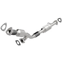 Load image into Gallery viewer, MagnaFlow Conv DF 02-03 Saturn Vue 3.0L Rear - 24327