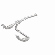 Load image into Gallery viewer, MagnaFlow 04-05 Chevrolet Express 1500 5.3L Direct Fit Converter - 4551211