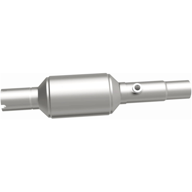 MagnaFlow Direct Fit Catalytic Converter 96-98 Jeep Grand Cherokee Underbody - 4451226