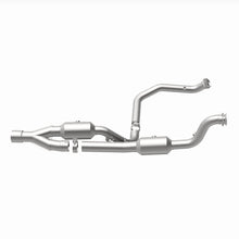 Load image into Gallery viewer, Magnaflow 15-16 Ram 2500 6.4L California Grade CARB Compliant DF Catalytic Converter - 5551513