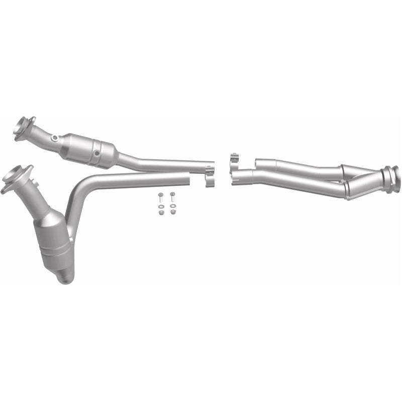 MagnaFlow 15-17 Ford Transit-150 3.7L Direct Fit Converter - 5551436