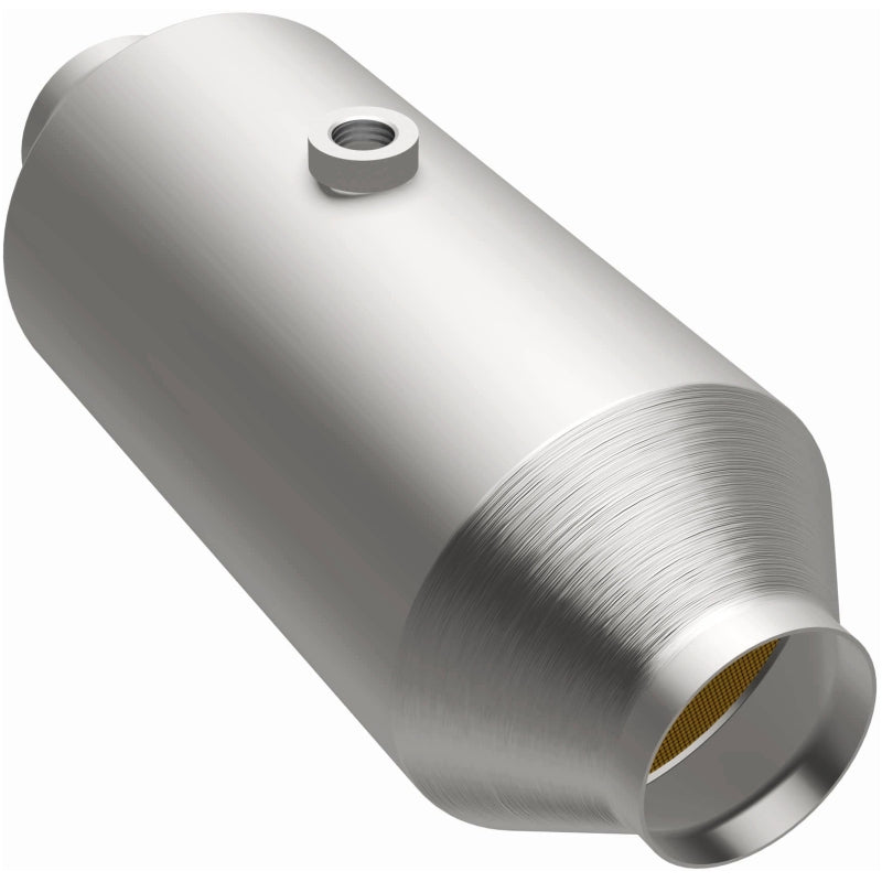 MagnaFlow MagnaFlow 2.5 in. OEM Grade Federal / EPA Compliant Universal Catalytic Converter - 51366