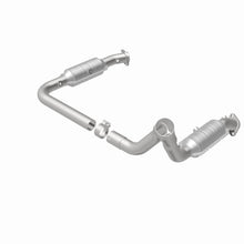 Load image into Gallery viewer, Magnaflow Conv DF 2007 Ram 1500 V8 5.7 OEM Underbody - 52451