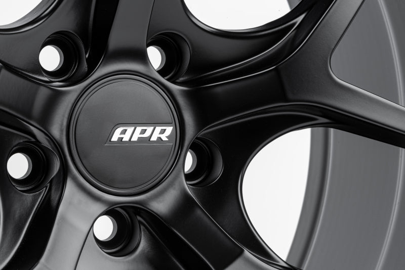 APR A01 Flow Formed 18x8.5 / 5x112 / ET45 / 66.5mm Bore / Satin Black Wheel - WHL00017