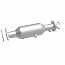 Load image into Gallery viewer, MagnaFlow Honda Odyssey Direct-Fit Catalytic Converter - 4451402