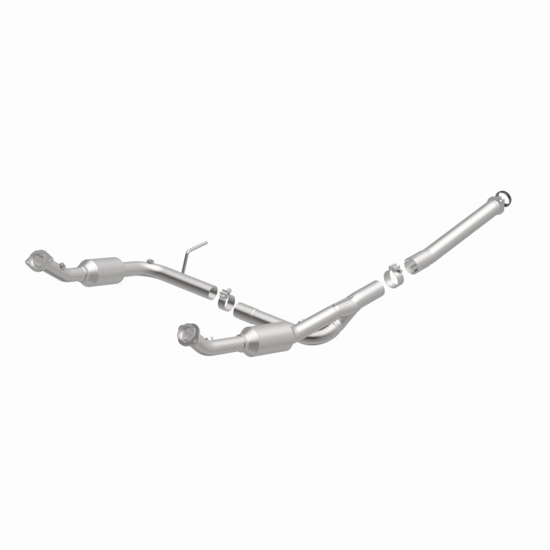 MagnaFlow Direct Fit Catalytic Converter OEM 2004-2005 Ford Explorer/Mercury Mountaineer Underbody - 4551013