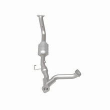 Load image into Gallery viewer, MagnaFlow Direct Fit Catalytic Converter 96-97 3.2L Passport D/S A/T - 23638