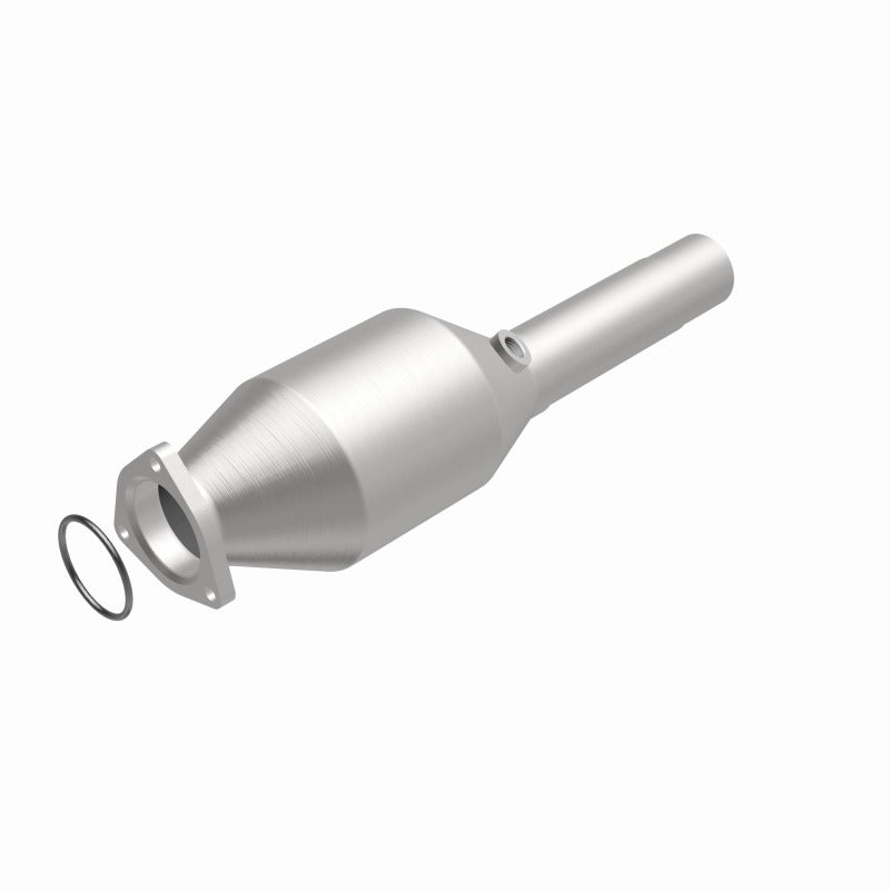 MagnaFlow 96-98 Volkswagen Golf 2.8L Direct Fit Converter - 4481957