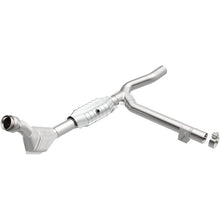 Load image into Gallery viewer, MagnaFlow Direct Fit Catalytic Converter 99-00 F-150 4.2L V6 2WD P/ - 93393