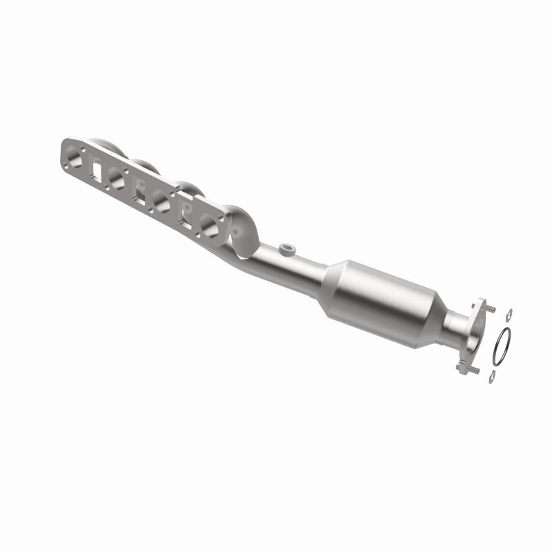 MagnaFlow 11-13 QX56 V8 5.6 OEM Manifold Direct Fit Converter - 22-036