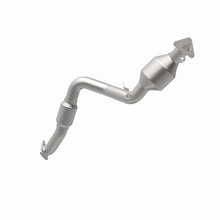 Load image into Gallery viewer, MagnaFlow 07-10 Audi Q7 3.6L Direct Fit Converter - 5582586