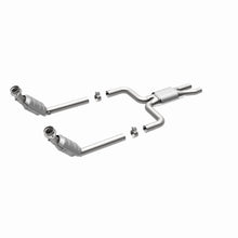 Load image into Gallery viewer, MagnaFlow Direct fit Catalytic Converter, Lincoln 03-06 8 3.9L; Y Pope Assy - 23936