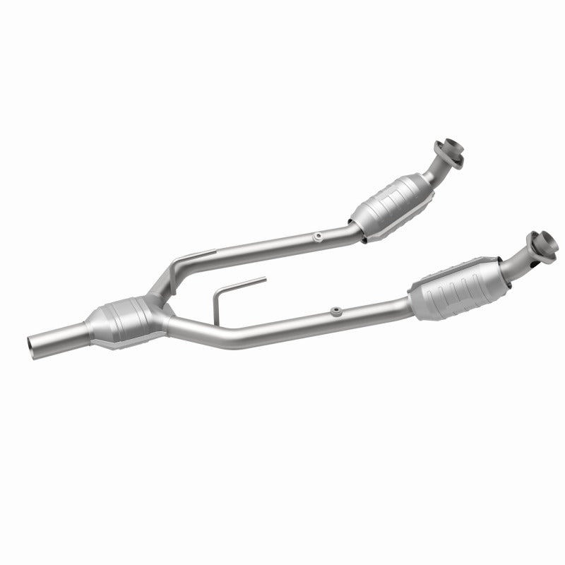 MagnaFlow Direct Fit Catalytic Converter 96-97 Mercury Cougar 3.8L - 444080