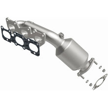 Load image into Gallery viewer, MagnaFlow OEM Grade Manifold Catalytic Converter Direct Fit - 09-11 Hyundai Genesis V6 3.8L - 52779