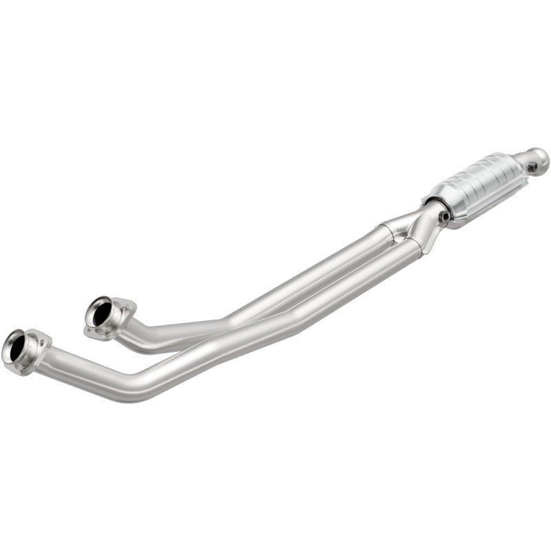 MagnaFlow Conv Volvo 6.5X4 2/2.5 - 23954