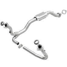 Load image into Gallery viewer, MagnaFlow Direct Fit Catalytic Converter 2000 Chevy Blazer 4.3L 4WD - 23628