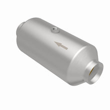 Load image into Gallery viewer, Magnaflow 3.00in. C/C 6in. spun body Universal Converter - 51299