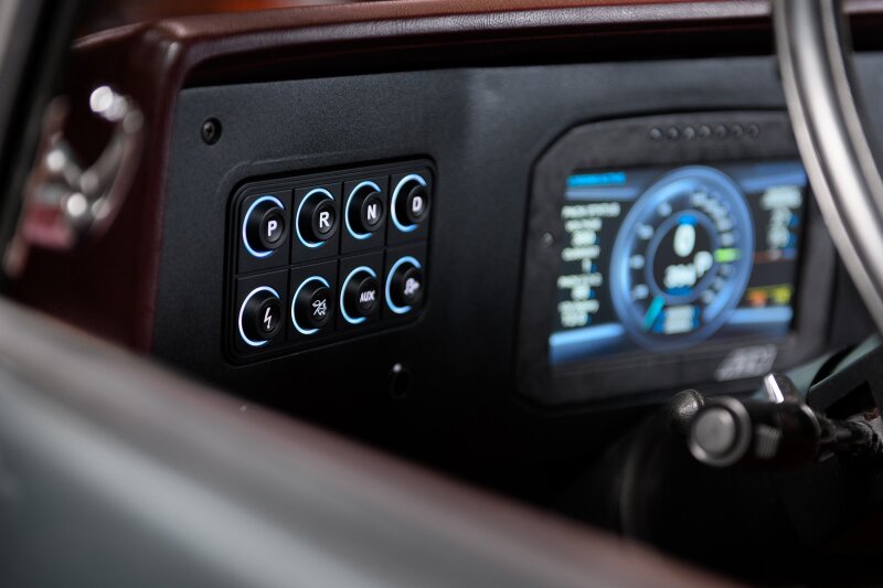 AEM EV 8 Button Keypad CAN Based Programmable Backlighting - 30-8400