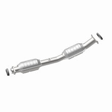 Load image into Gallery viewer, MagnaFlow Direct Fit Catalytic Converter 07-12 Nissan Versa 1.8L - 551833