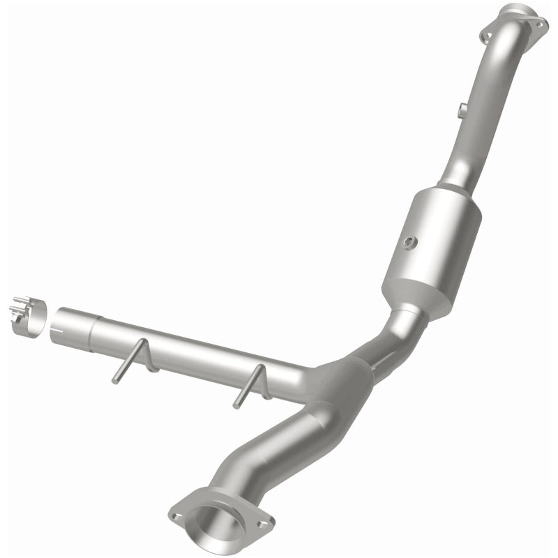MagnaFlow Direct Fit Catalytic Converter 15-17 Ford F150 V6 2.7L OEM Underbody - 21-471