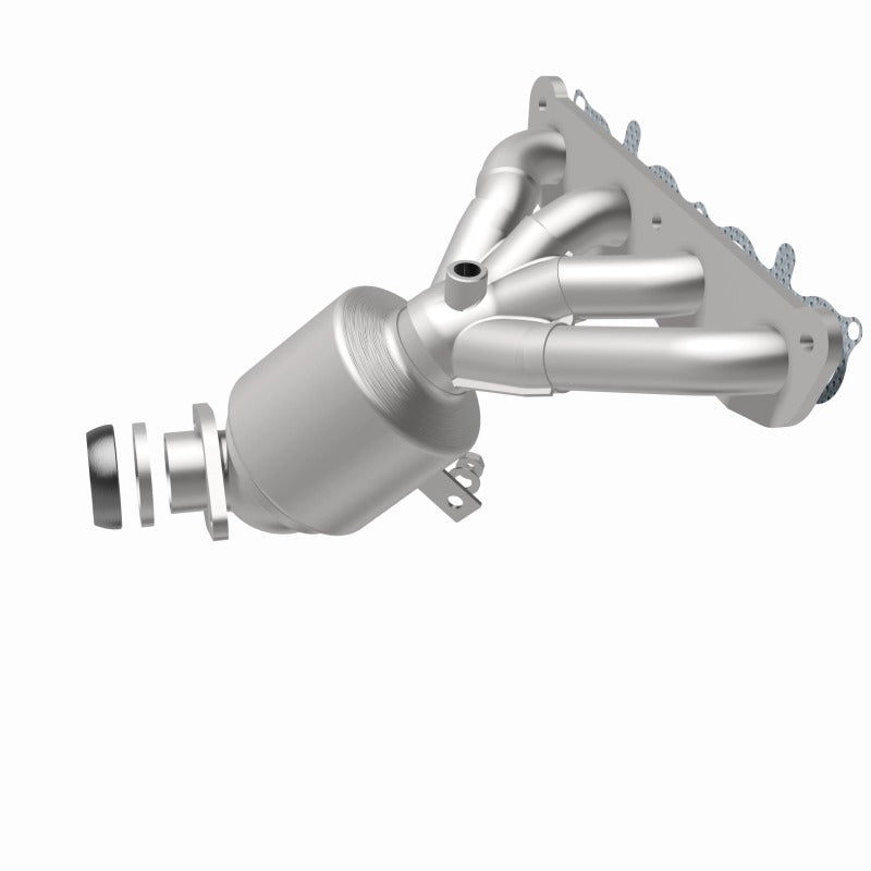 MagnaFlow 13-17 Nissan Sentra 1.8L Direct-Fit Catalytic Converter - 5531271