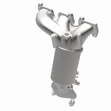Load image into Gallery viewer, MagnaFlow DF Catalytic Conv Ford Explorer 2013 3.5L Front Manifold *NOT FOR SALE IN CALIFORNIA* - 51218