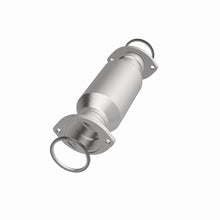 Load image into Gallery viewer, MagnaFlow 93-94 Land Cruiser 4.5 Undby Direct Fit Converter - 24455