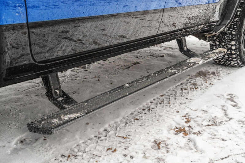 AMP Research 19-22 Ram 1500 Crew Cab PowerStep Xtreme - Black (Incl OEM Style Illumination) - 78240-01A