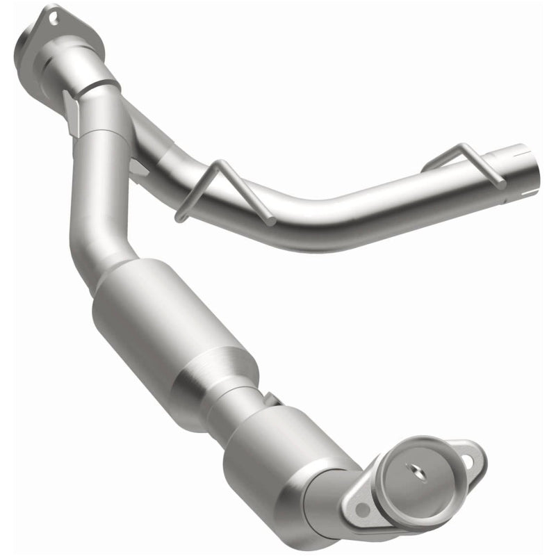 MagnaFlow 03-04 Ford Expedition 5.4L Direct Fit Converter - 4583078