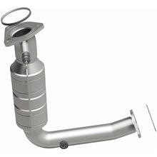 Load image into Gallery viewer, MagnaFlow Direct Fit Catalytic Converter 00-04 Ford Focus 4.2L M/T - 25201