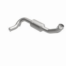 Load image into Gallery viewer, MagnaFlow 2005 Lincoln Navigator 5.4L Direct Fit Converter - 4451166