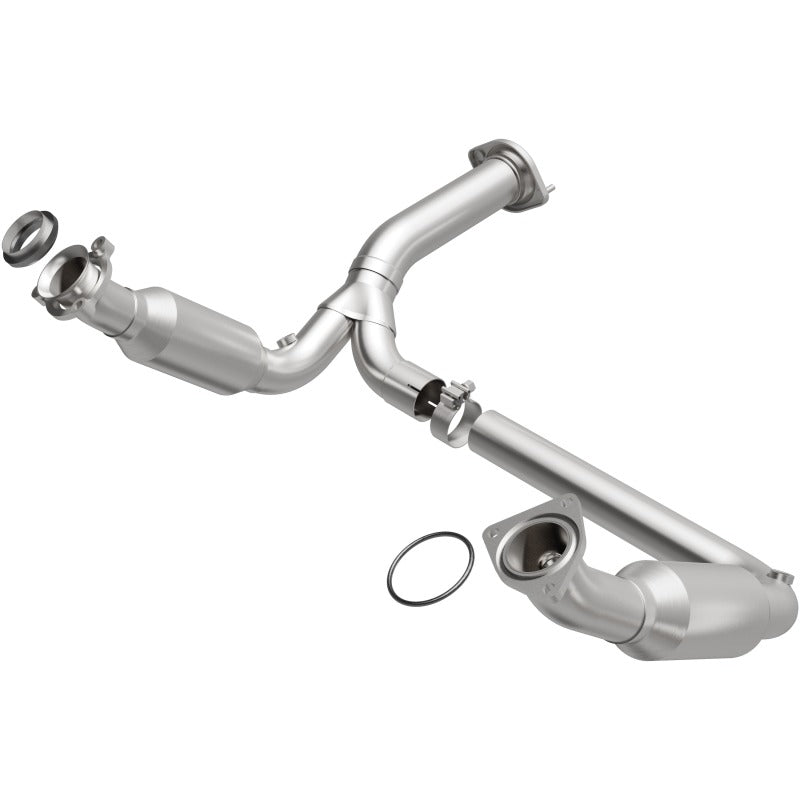 MagnaFlow 07-08 Chevrolet Tahoe 5.3L Direct Fit Converter - 5551194