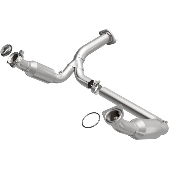 MagnaFlow 07-08 Chevrolet Tahoe 5.3L Direct Fit Converter - 5551194