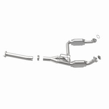 Load image into Gallery viewer, MagnaFlow Direct Fit Catalytic Converter 03- Chevy Express 4.3L/5.4L - 24081