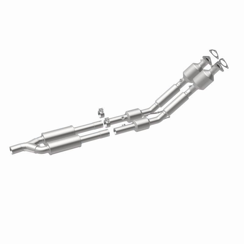 MagnaFlow 2006 Volkswagen Passat 3.6L Direct Fit Converter - 551799