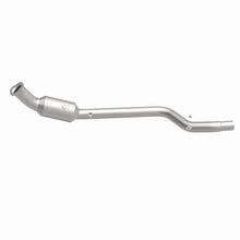 Load image into Gallery viewer, MagnaFlow DF Catalytic Conv 05-07 Chrysler 300 P/S / 06-07 Dodge Charger P/S / 05-07 Magnum P/S - 26202