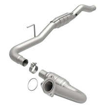 Load image into Gallery viewer, MagnaFlow Direct Fit Catalytic Converter GM 01-02 2500 Driver Side 6.0L - 447270