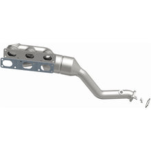 Load image into Gallery viewer, MagnaFlow Direct Fit Catalytic Converter BMW 5 99-00 Front - 452465