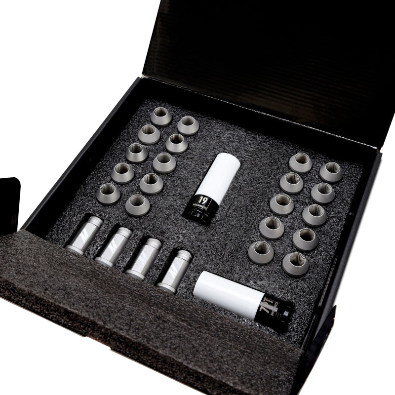 Mishimoto Steel Locking Lug Nuts M14x1.5 24pc Set Silver - MMLG-M14-24LSL
